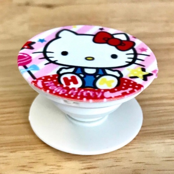 Hello Kitty Accessories - NWT Hello Kitty Expanding Pop Style Phone Stand